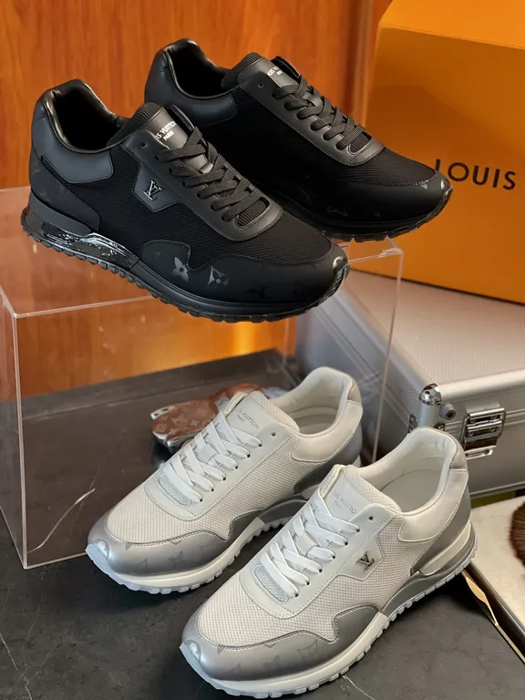 Louis Vuitton Shoe 